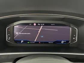 Volkswagen Tiguan 1.5 TSI 150pk DSG 2x R-Line Black Style Trekhaak Camera Navigatie Virtual Cockpit Panoramadak thumbnail 38