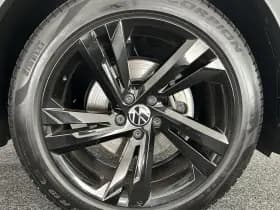 Volkswagen Tiguan 1.5 TSI 150pk DSG 2x R-Line Black Style Trekhaak Camera Navigatie Virtual Cockpit Panoramadak thumbnail 46