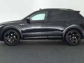 Volkswagen Tiguan 1.5 TSI 150pk DSG 2x R-Line Black Style Trekhaak Camera Navigatie Virtual Cockpit Panoramadak thumbnail 7