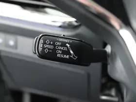 Škoda Enyaq iV 80 204pk Comfort SOH 91% Warmtepomp Leder Panoramadak Keyless Matrix-LED Stoelverwarming thumbnail 17