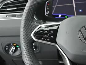 Volkswagen Tiguan 1.5 TSI 150pk DSG R-Line Business+ Black Style Trekhaak Camera harman/kardon Keyless Head-Up Keyless Panoramadak Navigatie thumbnail 22