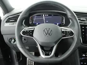 Volkswagen Tiguan 1.5 TSI 150pk DSG R-Line Business+ Black Style Trekhaak Camera harman/kardon Keyless Head-Up Keyless Panoramadak Navigatie thumbnail 23