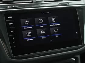 Volkswagen Tiguan 1.5 TSI 150pk DSG R-Line Business+ Black Style Trekhaak Camera harman/kardon Keyless Head-Up Keyless Panoramadak Navigatie thumbnail 28