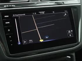 Volkswagen Tiguan 1.5 TSI 150pk DSG R-Line Business+ Black Style Trekhaak Camera harman/kardon Keyless Head-Up Keyless Panoramadak Navigatie thumbnail 32