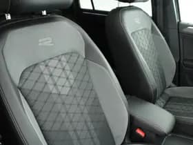 Volkswagen Tiguan 1.5 TSI 150pk DSG R-Line Business+ Black Style Trekhaak Camera harman/kardon Keyless Head-Up Keyless Panoramadak Navigatie thumbnail 44