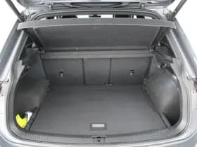 Volkswagen Tiguan 1.5 TSI 150pk DSG R-Line Business+ Black Style Trekhaak Camera harman/kardon Keyless Head-Up Keyless Panoramadak Navigatie thumbnail 54