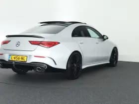 Mercedes-Benz CLA-Klasse 200 163pk Solution AMG Trekhaak Camera Burmester Stoelverwarming Sfeerverlichting Panoramadak Navigatie thumbnail 13