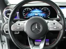 Mercedes-Benz CLA-Klasse 200 163pk Solution AMG Trekhaak Camera Burmester Stoelverwarming Sfeerverlichting Panoramadak Navigatie thumbnail 21