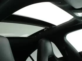 Mercedes-Benz CLA-Klasse 200 163pk Solution AMG Trekhaak Camera Burmester Stoelverwarming Sfeerverlichting Panoramadak Navigatie thumbnail 38