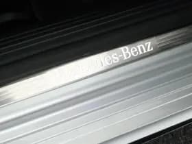 Mercedes-Benz CLA-Klasse 200 163pk Solution AMG Trekhaak Camera Burmester Stoelverwarming Sfeerverlichting Panoramadak Navigatie thumbnail 39