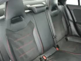 Mercedes-Benz CLA-Klasse 200 163pk Solution AMG Trekhaak Camera Burmester Stoelverwarming Sfeerverlichting Panoramadak Navigatie thumbnail 40