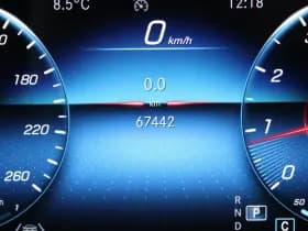 Mercedes-Benz CLA-Klasse 200 163pk Solution AMG Trekhaak Camera Burmester Stoelverwarming Sfeerverlichting Panoramadak Navigatie thumbnail 45