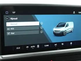 Volkswagen Transporter T7 2.0 TDI 110pk L2H1 Life Incl. BPM! Parkeersensoren Carplay Bijrijdersbank thumbnail 23