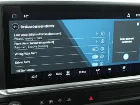 Volkswagen Transporter T7 2.0 TDI 110pk L2H1 Life Incl. BPM! Parkeersensoren Carplay Bijrijdersbank thumbnail 25