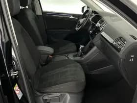 Volkswagen Tiguan 1.5 TSI 150pk DSG Elegance Camera Trekhaak Navigatie Virtual Cockpit Stoelverwarming thumbnail 12