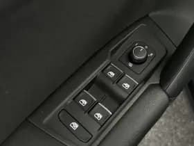 Volkswagen Tiguan 1.5 TSI 150pk DSG Elegance Camera Trekhaak Navigatie Virtual Cockpit Stoelverwarming thumbnail 14