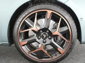 CUPRA Leon 1.5 TSI 272pk e-Hybrid VZ Extreme Sennheiser Camera Keyless Virtual Cockpit Memory Navigatie thumbnail 55