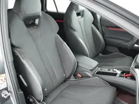 Škoda Elroq 85 286pk Sportline Trekhaak Camera Stoelverwarming Keyless Navigatie thumbnail 2