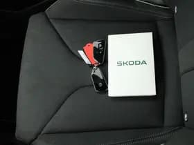 Škoda Elroq 85 286pk Sportline Trekhaak Camera Stoelverwarming Keyless Navigatie thumbnail 49