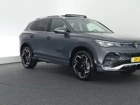 Volkswagen Tiguan 1.5 272pk eHybrid R-Line Edition Trekhaak Camera Keyless Massage Virtual Cockpit Panoramadak Carplay thumbnail 12