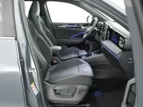 Volkswagen Tiguan 1.5 272pk eHybrid R-Line Edition Trekhaak Camera Keyless Massage Virtual Cockpit Panoramadak Carplay thumbnail 14