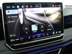 Volkswagen Tiguan 1.5 272pk eHybrid R-Line Edition Trekhaak Camera Keyless Massage Virtual Cockpit Panoramadak Carplay thumbnail 30