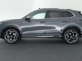 Volkswagen Tiguan 1.5 272pk eHybrid R-Line Edition Trekhaak Camera Keyless Massage Virtual Cockpit Panoramadak Carplay thumbnail 8