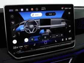 Volkswagen Tiguan 1.5 272pk eHybrid R-Line Edition Trekhaak Camera Keyless Massage Virtual Cockpit Panoramadak Carplay thumbnail 26