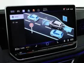 Volkswagen Tiguan 1.5 272pk eHybrid R-Line Edition Trekhaak Camera Keyless Massage Virtual Cockpit Panoramadak Carplay thumbnail 34