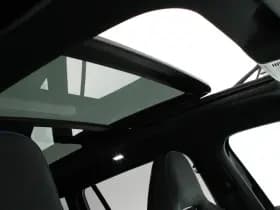 Volkswagen Tiguan 1.5 272pk eHybrid R-Line Edition Trekhaak Camera Keyless Massage Virtual Cockpit Panoramadak Carplay thumbnail 48