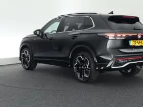 Volkswagen Tiguan 1.5 272pk eHybrid R-Line Edition Trekhaak Camera Keyless Massage Virtual Cockpit Panoramadak Carplay thumbnail 8