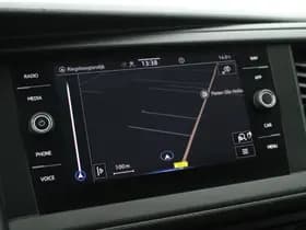 Volkswagen Transporter 2.0 TDI 150pk DSG L2H1 28 Schuifdeur L+R Stoelverwarming Navigatie ACC Parkeersensoren thumbnail 4