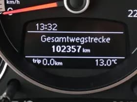 Volkswagen Up! 1.0 60pk BMT up! beats Camera Cruise Parkeersensoren Bluetooth thumbnail 32