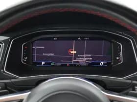 Volkswagen T-Roc 1.5 TSI 150pk DSG R-Line Sport Panoramadak Camera Leder Navigatie Virtual Cockpit thumbnail 42