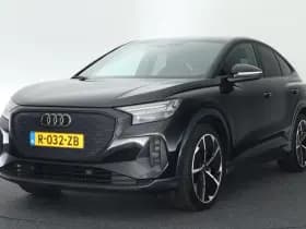 Audi Q4 Sportback e-tron 50 quattro 299pk Advanced edition 77 kWh Sonos Camera Adaptive Cruise Stoelverwarming Virtual Cockpit Navigatie