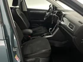 Volkswagen T-Roc 1.5 TSI 150pk DSG Style Trekhaak Camera Stoelverwarming Virtual Cockpit Navigatie thumbnail 13