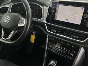 Volkswagen T-Roc 1.5 TSI 150pk DSG Style Trekhaak Camera Stoelverwarming Virtual Cockpit Navigatie thumbnail 3