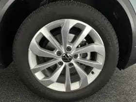 Volkswagen T-Roc 1.5 TSI 150pk DSG Style Trekhaak Camera Stoelverwarming Virtual Cockpit Navigatie thumbnail 40