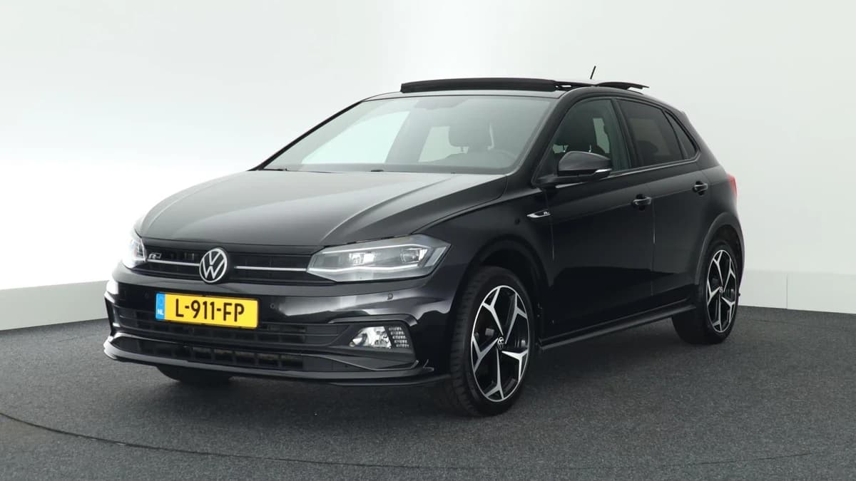 Volkswagen Polo 1.0 TSI 95pk 2x R-Line Keyless Camera Beats Stoelverwarming Led Navigatie Panoramadak — foto 1
