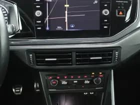 Volkswagen Polo 1.0 TSI 95pk 2x R-Line Keyless Camera Beats Stoelverwarming Led Navigatie Panoramadak thumbnail 16