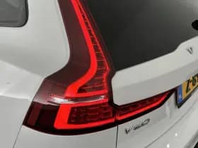 Volvo V60 2.0 T8 390pk Twin Engine AWD R-Design Trekhaak Camera harman/kardon Stoelverwarming Navigatie thumbnail 38