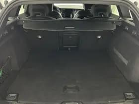 Volvo V60 2.0 T8 390pk Twin Engine AWD R-Design Trekhaak Camera harman/kardon Stoelverwarming Navigatie thumbnail 42