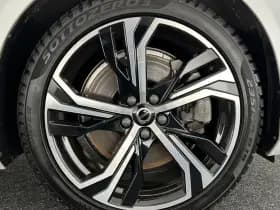 Volvo V60 2.0 T8 390pk Twin Engine AWD R-Design Trekhaak Camera harman/kardon Stoelverwarming Navigatie thumbnail 45