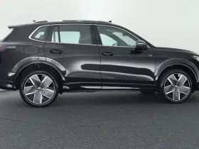 Volkswagen Tiguan 1.5 272pk eHybrid R-Line Edition Trekhaak Camera Keyless Massage Virtual Cockpit Panoramadak Carplay thumbnail 11