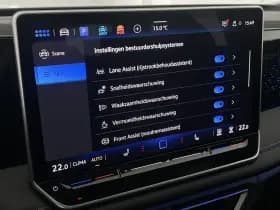 Volkswagen Tiguan 1.5 272pk eHybrid R-Line Edition Trekhaak Camera Keyless Massage Virtual Cockpit Panoramadak Carplay thumbnail 31
