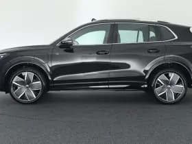 Volkswagen Tiguan 1.5 272pk eHybrid R-Line Edition Trekhaak Camera Keyless Massage Virtual Cockpit Panoramadak Carplay thumbnail 8