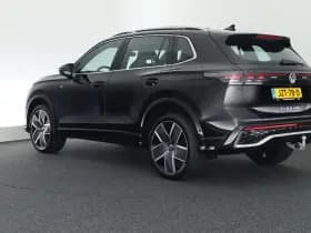 Volkswagen Tiguan 1.5 272pk eHybrid R-Line Edition Trekhaak Camera Keyless Massage Virtual Cockpit Panoramadak Carplay thumbnail 9