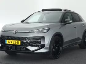Volkswagen T-Roc 1.5 eTsi 150pk DSG R-Line First Edition Trekhaak 360Camera Head-Up harman/kardon Stoelverwarming Virtual Cockpit Panoramadak