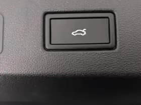 Volkswagen T-Roc 1.5 eTsi 150pk DSG R-Line First Edition Trekhaak 360Camera Head-Up harman/kardon Stoelverwarming Virtual Cockpit Panoramadak thumbnail 50