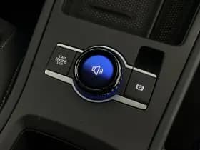 Volkswagen T-Roc 1.5 eTsi 150pk DSG R-Line First Edition Trekhaak 360Camera Head-Up harman/kardon Stoelverwarming Virtual Cockpit Panoramadak thumbnail 41